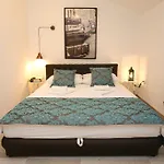 Located Konukevi 3*
