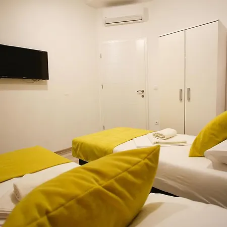 Pensión Located Mostar